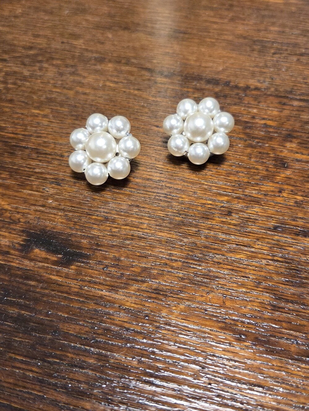 Vintage Japanese Faux Pearl Floral Cluster Earrings Clip On